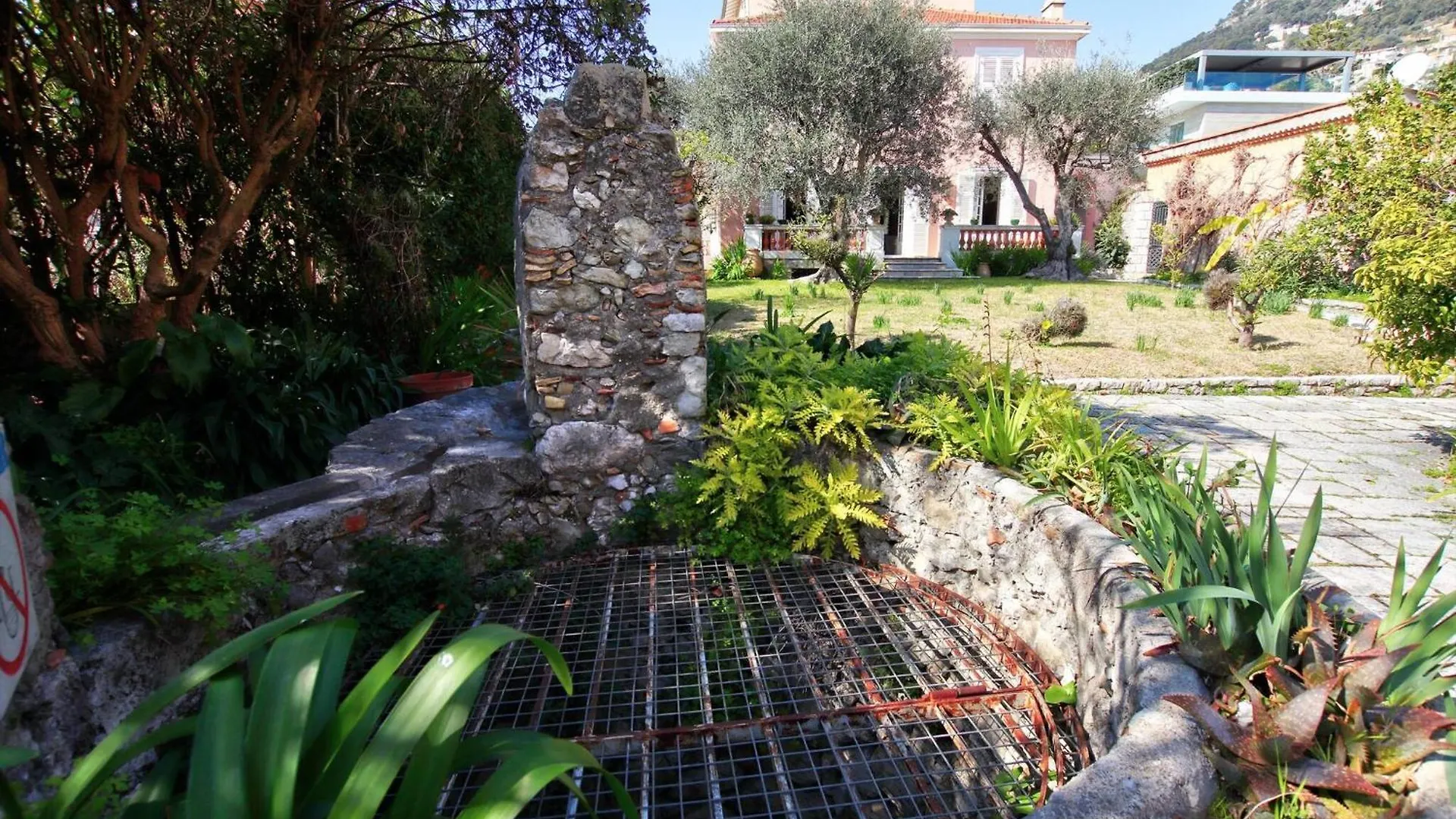 Villa La Rara Beaulieu Centre France